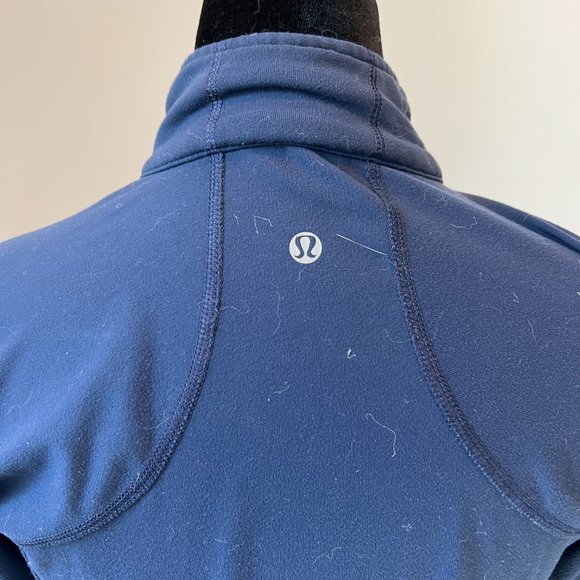 ⭐️ 2/$20 Lululemon Navy Zip Up Light Jacket/Sweater - Picture 5 of 6